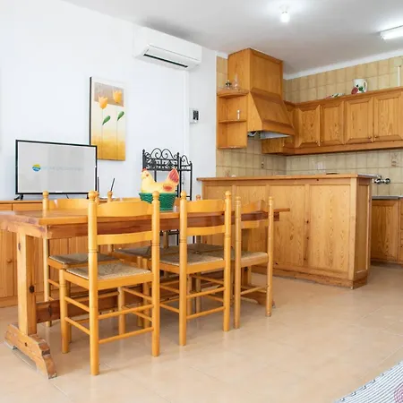Eusebio - Casa En 4 Personas Y En Primera Linia De Mar - Deltavacaciones * Riumar