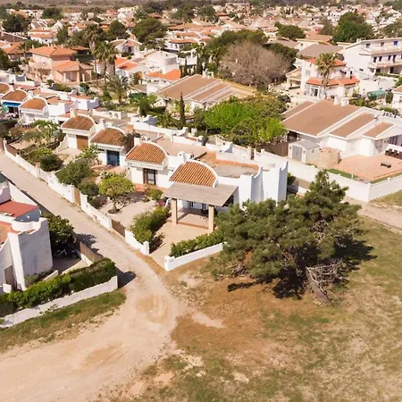 Eusebio - Casa En 4 Personas Y En Primera Linia De Mar - Deltavacaciones Holiday home