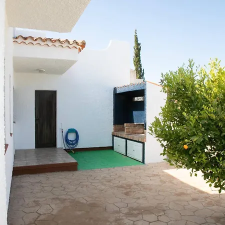 Eusebio - Casa En 4 Personas Y En Primera Linia De Mar - Deltavacaciones Riumar